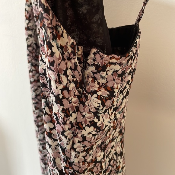 Floral Midi Dress - Picture 4 of 5